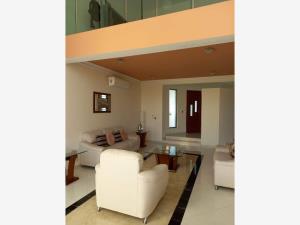 Casa en venta en Las Lomas Residencial, Alvarado — foto 2 de 12