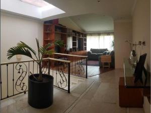 Casa en venta en Hacienda de las Palmas, Huixquilucan — foto 3 de 36