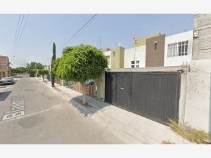 Casa en venta en Los Olivos Residencial, Celaya — foto 2 de 18