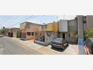 Casa en venta en Plutarco Elias Calles 1, Guadalajara — foto 2 de 7