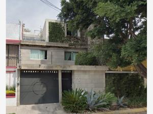 Casa en remate en Bosque de Echegaray, Naucalpan de Juárez, México