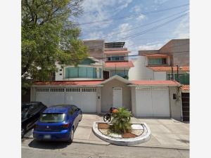 Casa en venta en Ciudad Satelite, Naucalpan de Juárez — foto 2 de 2