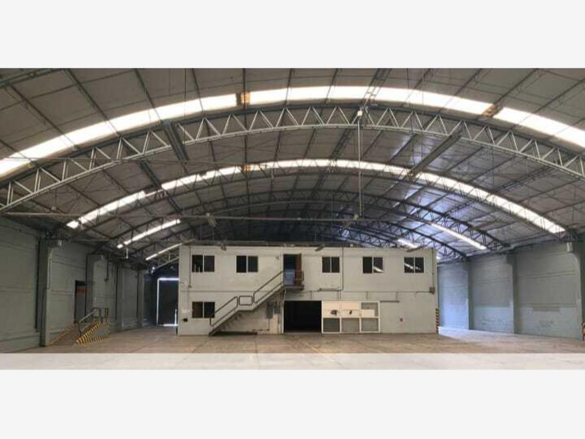 Bodega en renta en San Andres Atoto, Naucalpan de Juárez — foto 1 de 12