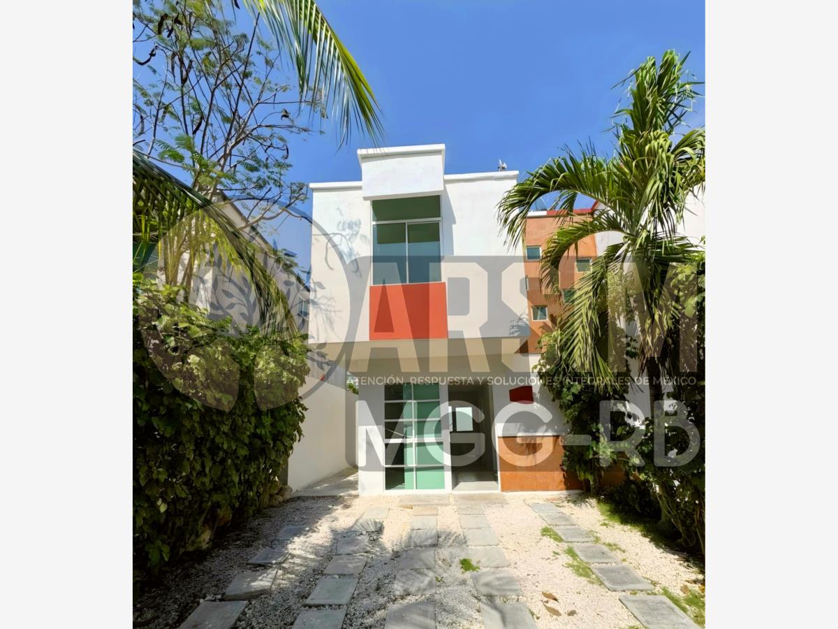 Casa en venta en Playa Azul, Solidaridad — foto 1 de 53