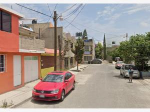 Casa en Jardines de Cerro Gordo, Ecatepec de Morelos, México