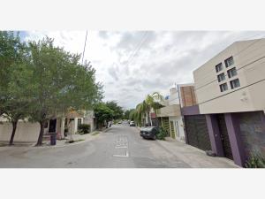 Casa en venta en Santa Cecilia, Apodaca — foto 2 de 14