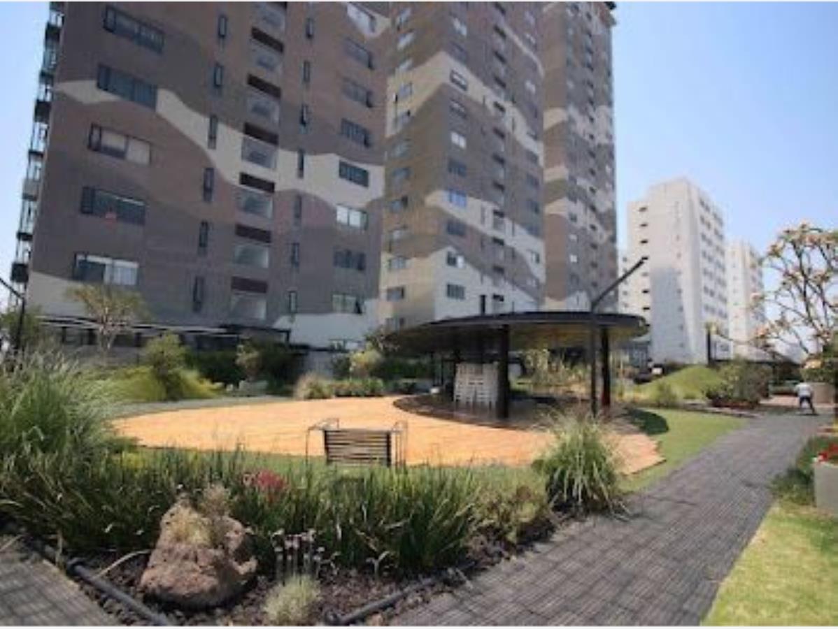 Departamento en venta en Lomas de Angelópolis, San Andrés Cholula — foto 1 de 15