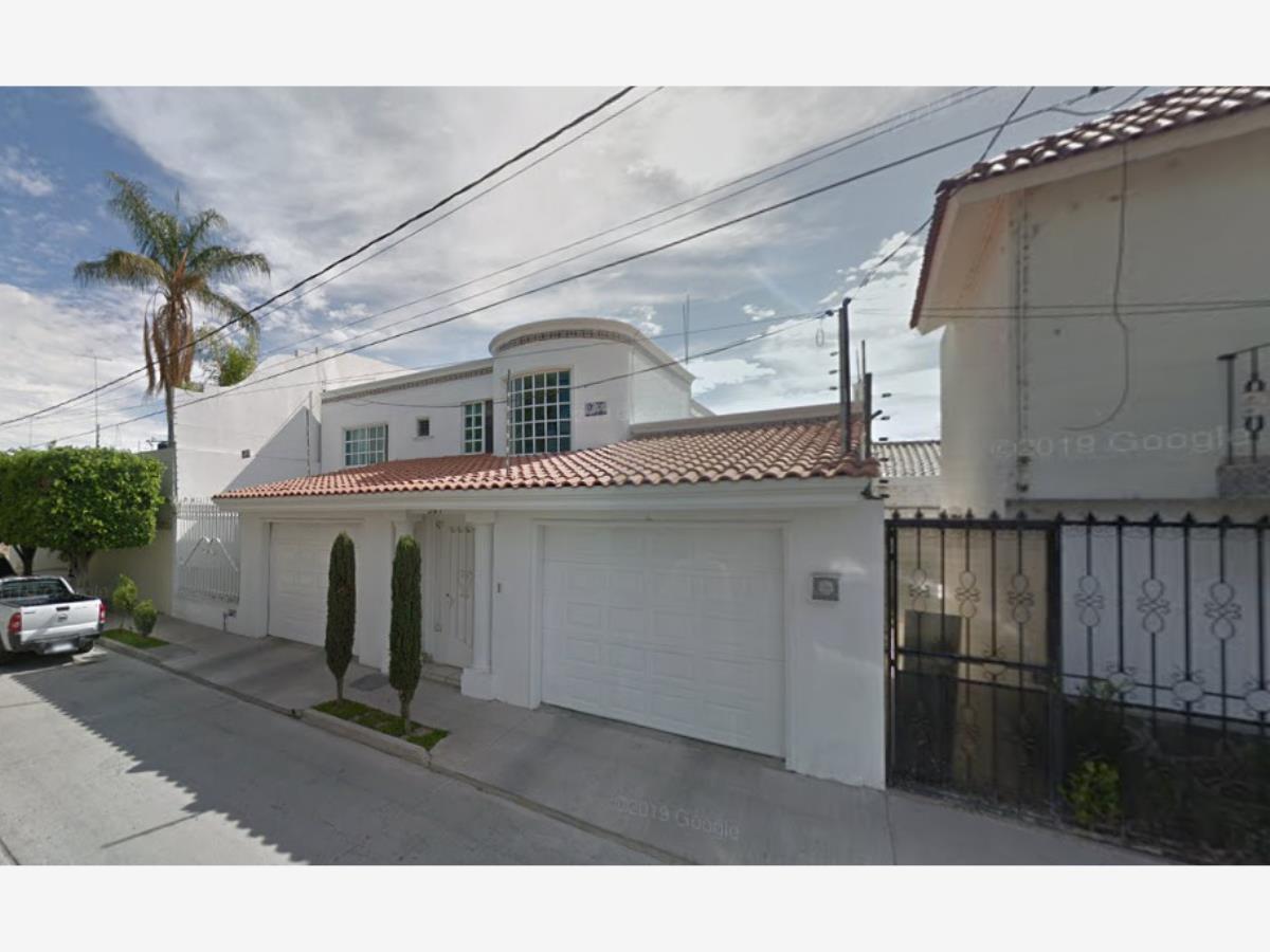 Casa en venta en Jardines de San Francisco, San Francisco del Rincón — foto 1 de 14