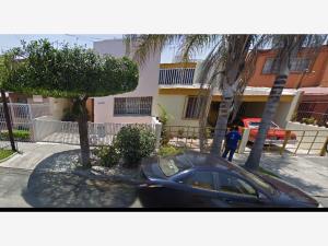 Casa en venta en Las Fuentes, Zapopan — foto 2 de 12