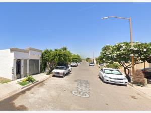 Casa en Los Angeles, Cajeme, Sonora