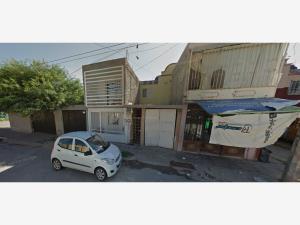 Casa en venta en Pedregal del Valle, Torreón — foto 2 de 7
