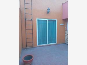Casa en renta en Hacienda La Galia, Toluca — foto 3 de 35