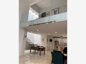 Casa en venta en Condado del Valle, Metepec — foto 3 de 40