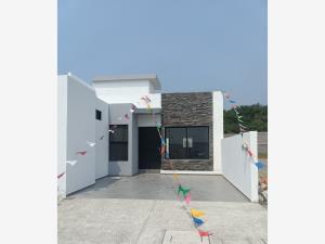 Casa en Lomas de la Rioja, Alvarado, Veracruz de Ignacio de la Llave