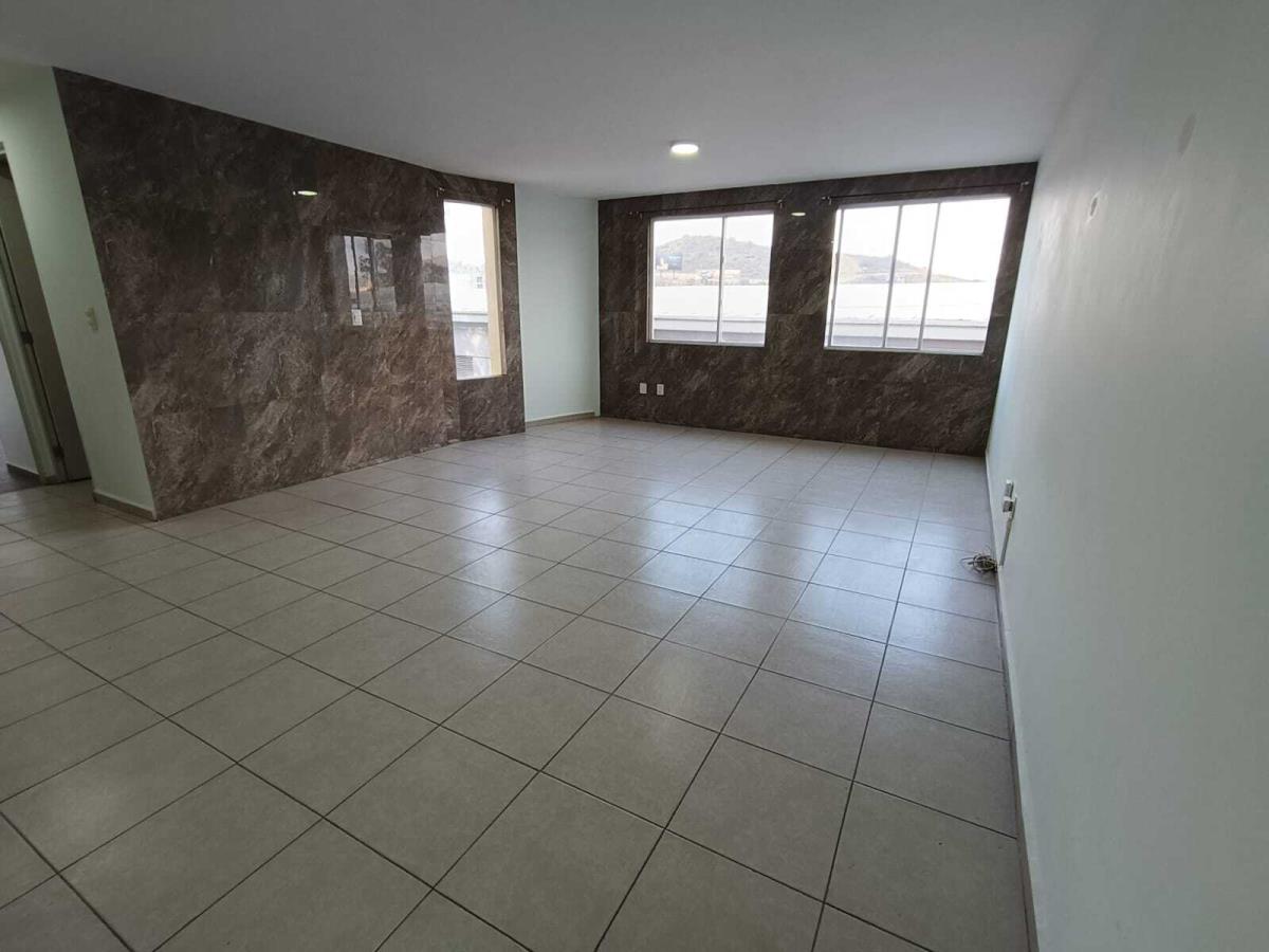 Departamento en venta en Lomas Boulevares, Tlalnepantla de Baz — foto 1 de 23
