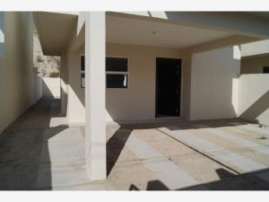 Casa en venta en Independencia, Playas de Rosarito — foto 3 de 35