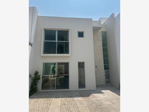 Casa en venta en Lomas del Refugio, León, Guanajuato