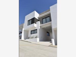 Casa en venta en Villa Residencial Santa Fe 5ta. Sección, Tijuana — foto 3 de 53