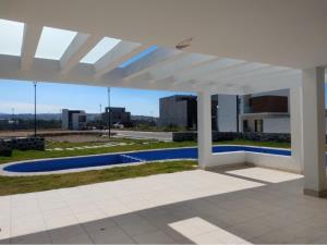Terreno en venta en Mediterráneo III, Corregidora — foto 2 de 6