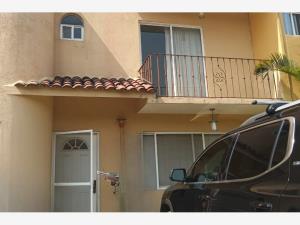 Casa en venta en Burgos, Temixco — foto 2 de 10