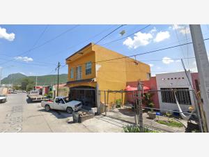 Casa en venta en Barrio de la Industria, Monterrey — foto 2 de 7