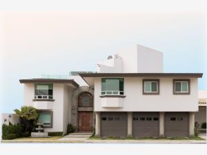 Casa en venta en Residencial el Campanario, San Pedro Cholula — foto 2 de 12