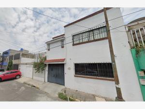 Casa en venta en Prado Churubusco, Coyoacán — foto 2 de 12