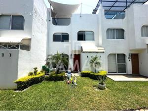 Casa en venta en Tequesquitengo, Jojutla — foto 2 de 27
