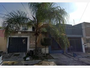 Casa en Los Molinos, Zapopan, Jalisco
