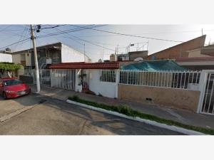 Casa en venta en 18 de Marzo, Guadalajara — foto 3 de 9