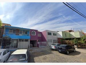 Casa en venta en La Tuzania, Zapopan — foto 3 de 12