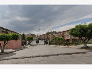 Casa en venta en San Juan Tlalpizahuac, Valle de Chalco Solidaridad — foto 2 de 9
