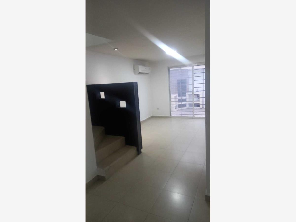 Casa en venta en Misión de Anáhuac, General Escobedo — foto 1 de 22