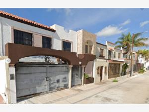 Casa en Puesta del Sol, Aguascalientes, Aguascalientes