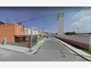 Casa en venta en El Bosque Tultepec, Tultepec — foto 2 de 6