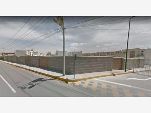 Casa en venta en El Bosque Tultepec, Tultepec — foto 2 de 12