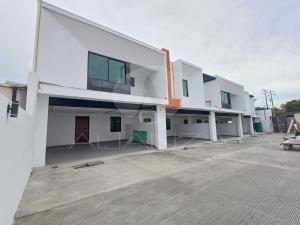 Casa en venta en Las Plazas, Tijuana — foto 3 de 32