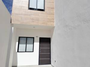 Casa en venta en Los Viñedos, Torreón — foto 2 de 25