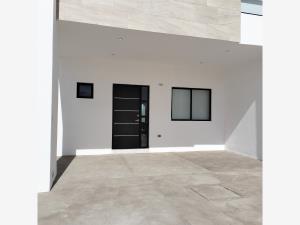 Casa en venta en Los Viñedos, Torreón — foto 2 de 31