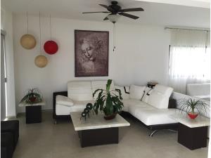 Casa en venta en Las Fincas, Jiutepec — foto 3 de 27