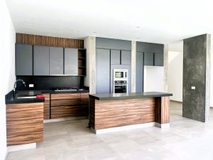 Casa en venta en Punto Sur, Tlajomulco de Zúñiga — foto 2 de 27