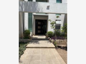 Casa en venta en Residencial San Patricio, Saltillo — foto 2 de 26