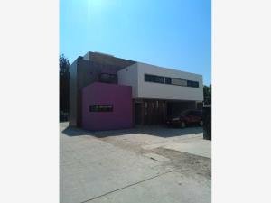 Casa en renta en Lomas de la Carcaña, San Pedro Cholula, Puebla Casa en renta en Lomas de la Carcaña, San Pedro Cholula, Puebla