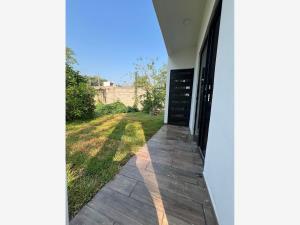 Casa en venta en Ecológica Licenciado Carlos A. Madrazo Becerra, Comalcalco — foto 3 de 8