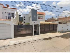 Casa en Montebello, Aguascalientes, Aguascalientes
