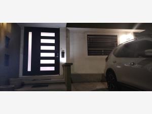 Casa en renta en Portales, Ramos Arizpe — foto 2 de 20
