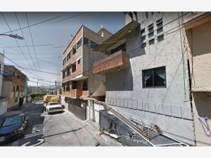 Edificio en venta en Pedregal de Santo Domingo, Coyoacán — foto 3 de 10