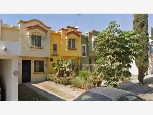 Casa en venta en Paseos de Santiago, Tonalá — foto 3 de 8