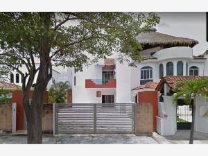 Casa en venta en Marina Vallarta, Puerto Vallarta — foto 2 de 7