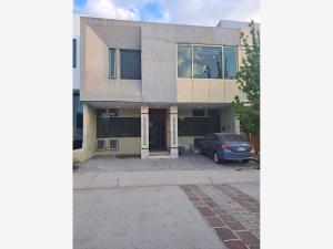 Casa en Valle Imperial, Zapopan, Jalisco